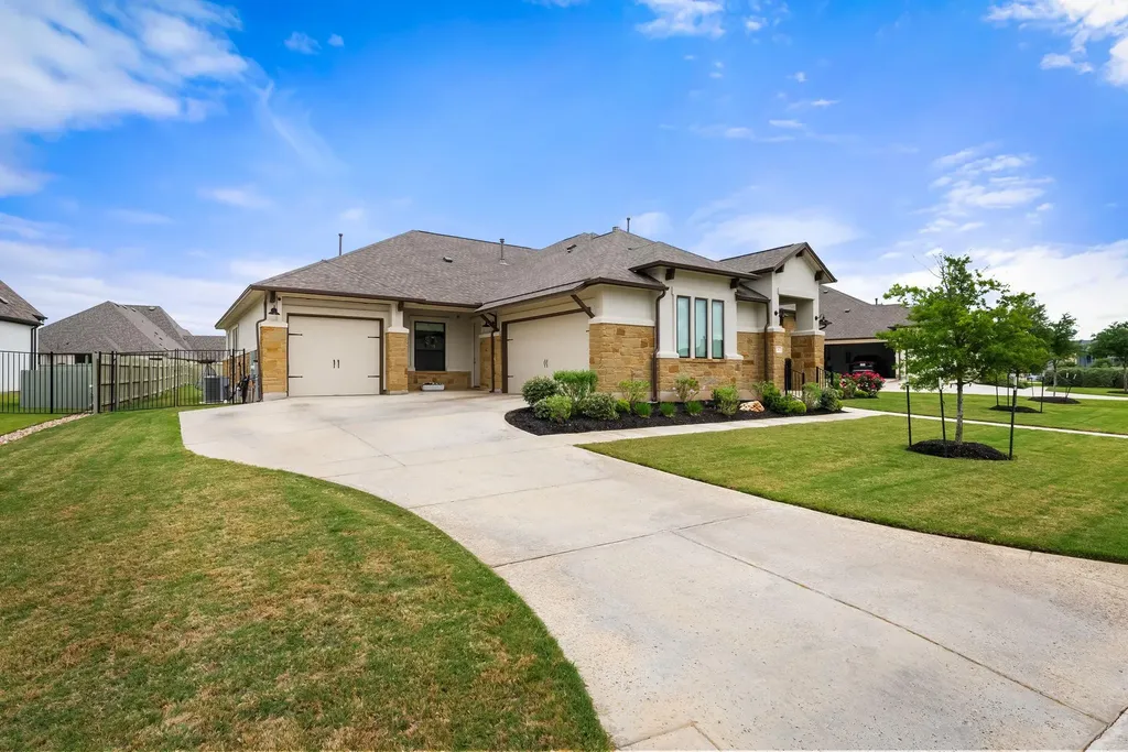 261 Rosetta Loop Liberty Hill TX 78642