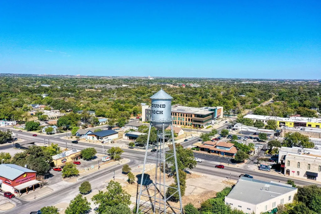 2718 Grange Creek Court Round Rock TX 78665