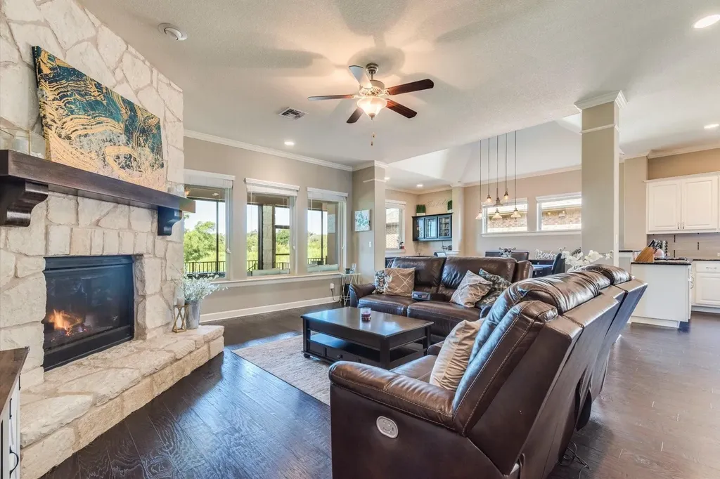 314 Merion Drive Austin TX 78737