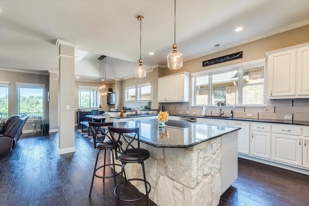 314 Merion Drive Austin TX 78737
