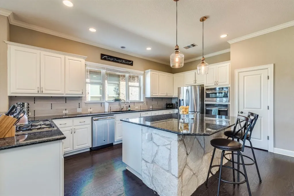 314 Merion Drive Austin TX 78737