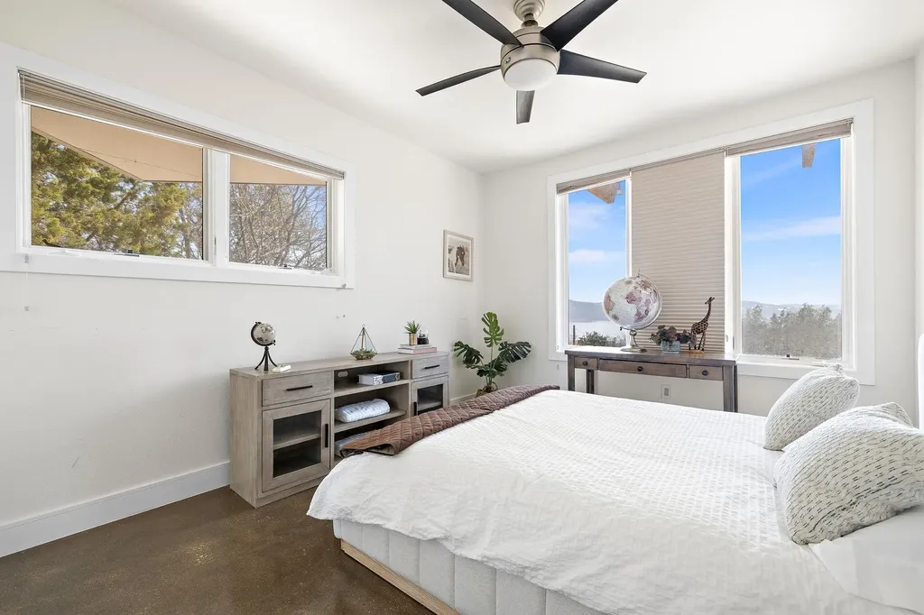 14020 Lake View Drive Austin TX 78732