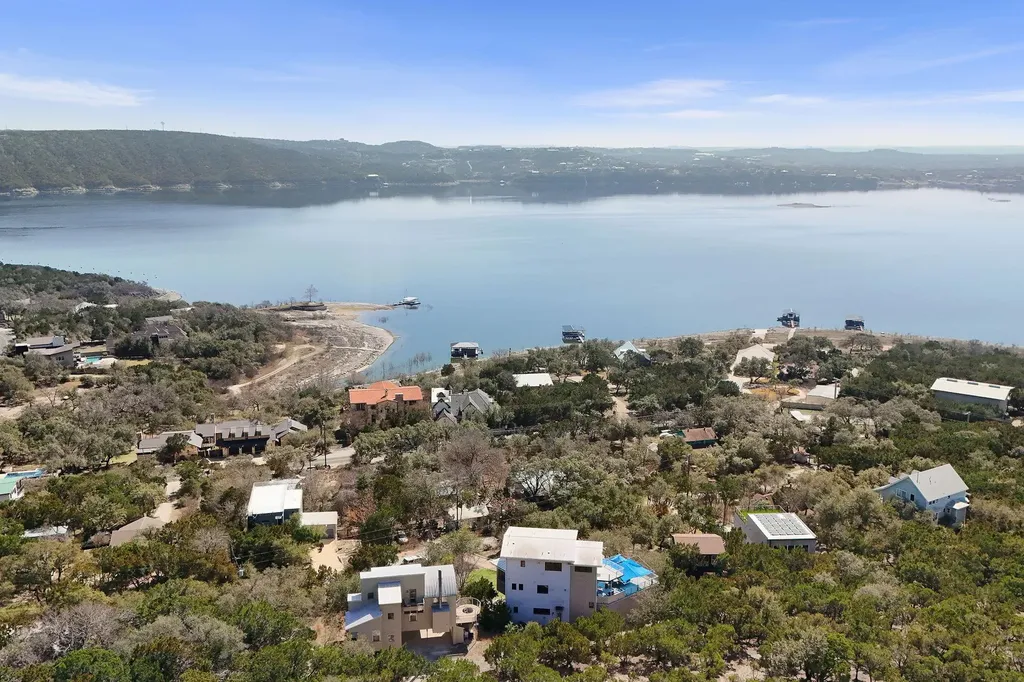 14020 Lake View Drive Austin TX 78732