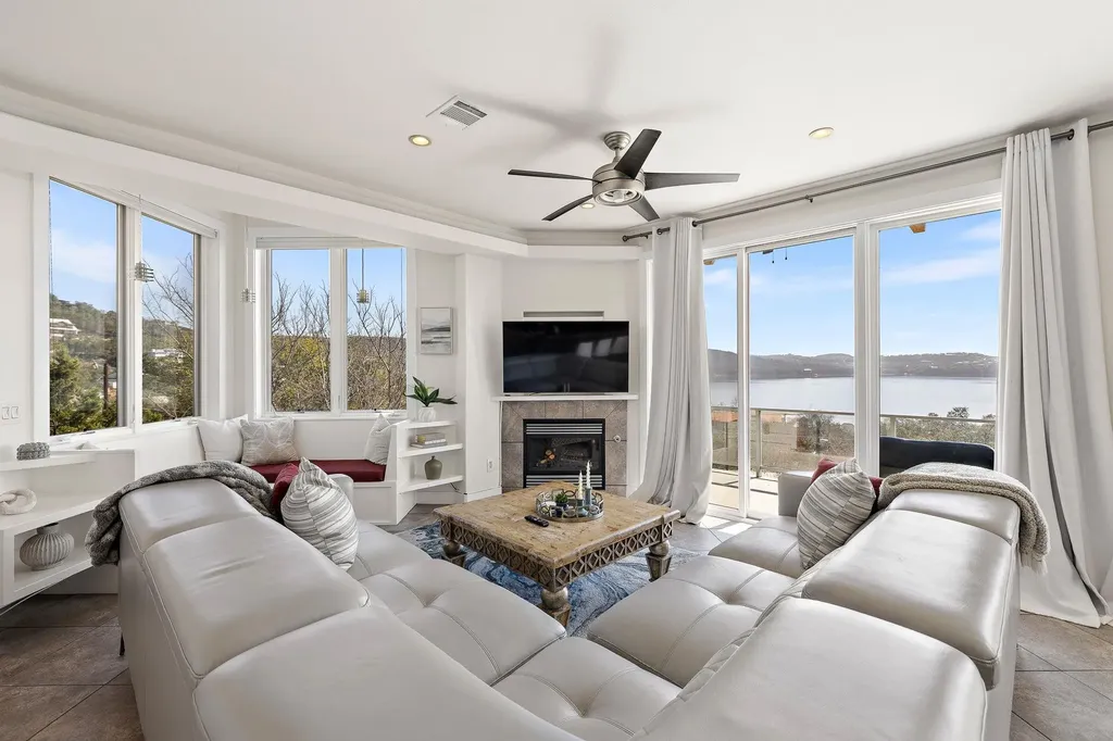 14020 Lake View Drive Austin TX 78732