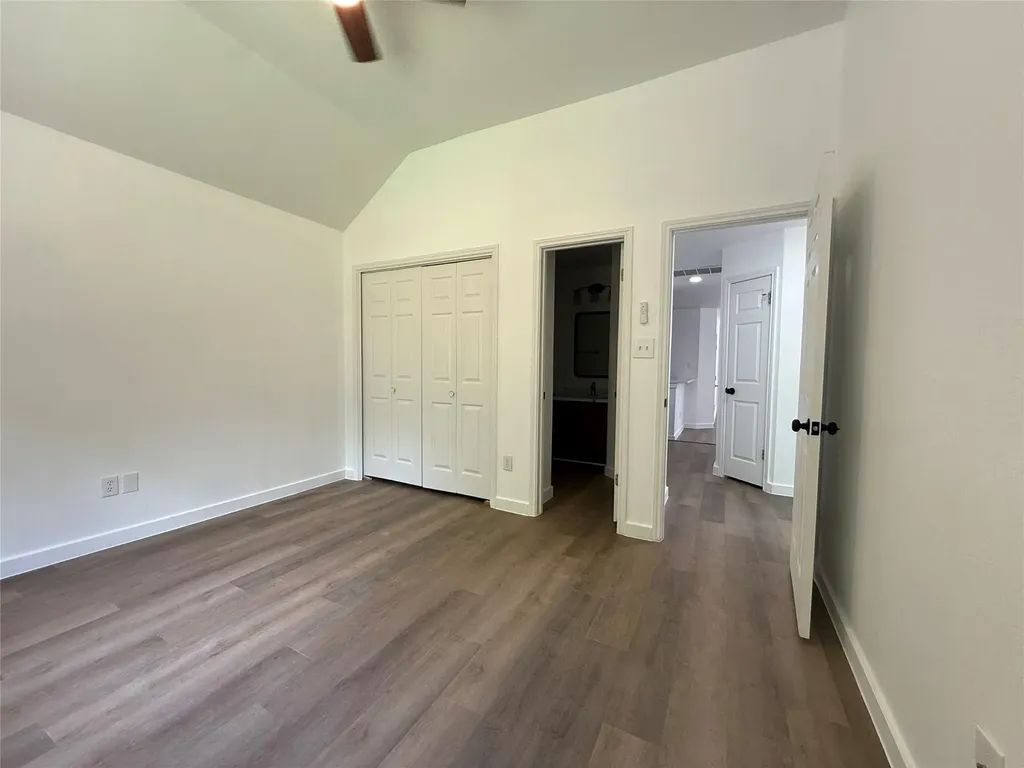 1621 Parkfield Circle Round Rock TX 78664