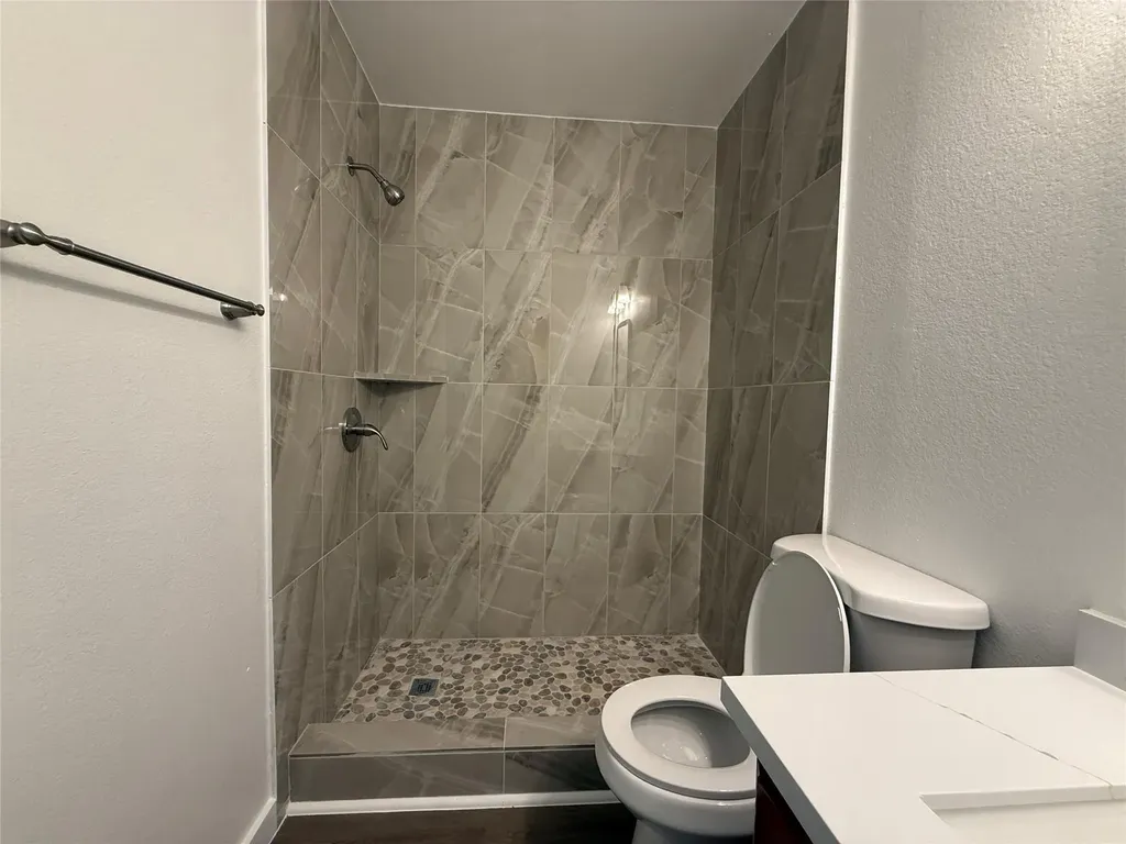 1621 Parkfield Circle Round Rock TX 78664