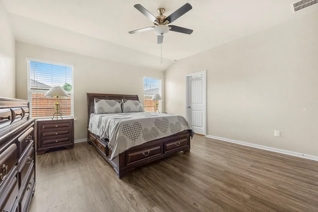 3308 Braun Way Austin TX 78725