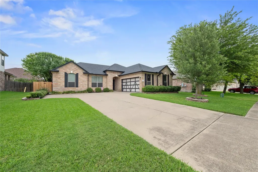 18701 Pencil Cactus Drive Pflugerville TX 78660