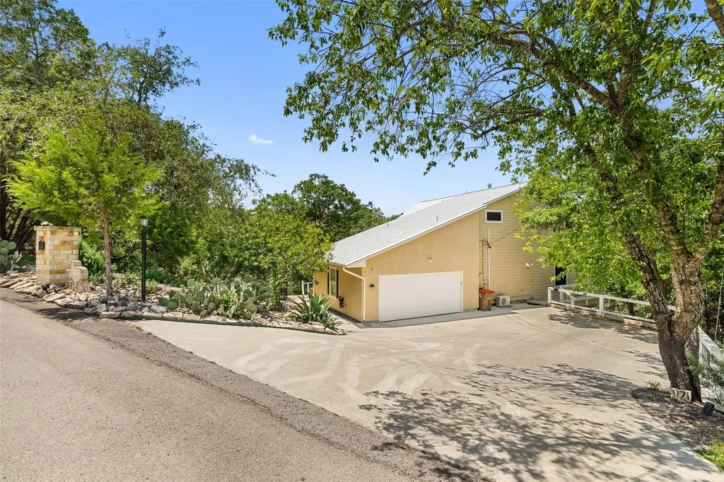 971 Barbara Drive Canyon Lake TX 78133