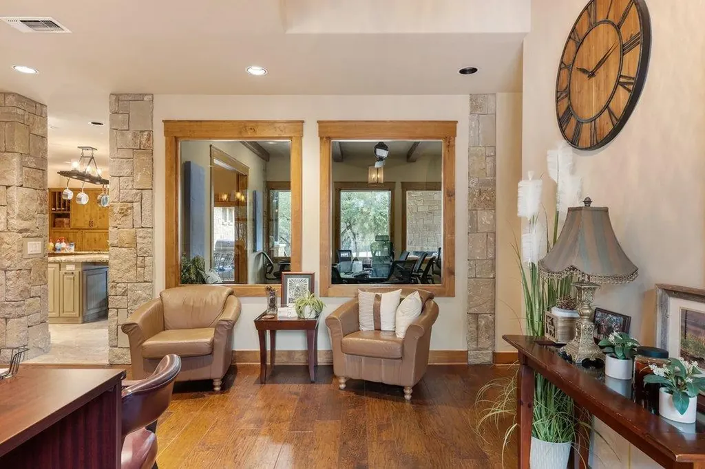11842 Rim Rock Trail Austin TX 78737