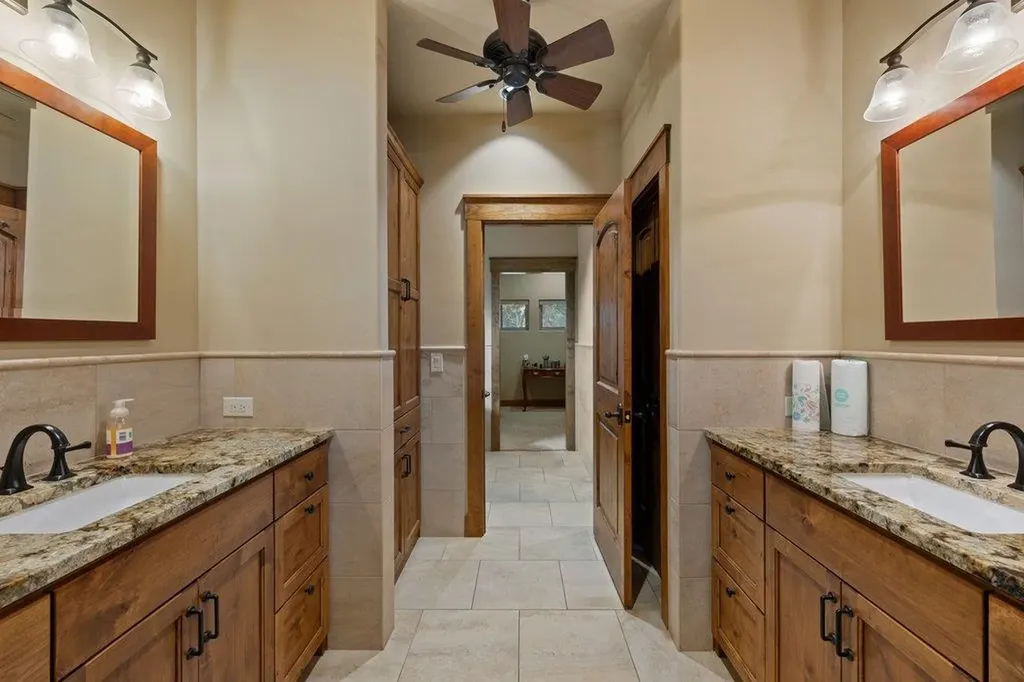 11842 Rim Rock Trail Austin TX 78737