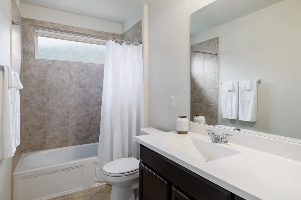 824 Tabernash Drive Leander TX 78641