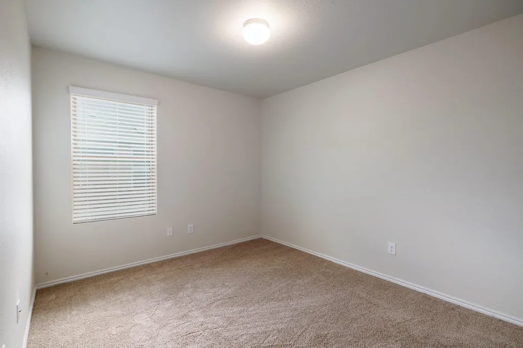 824 Tabernash Drive Leander TX 78641