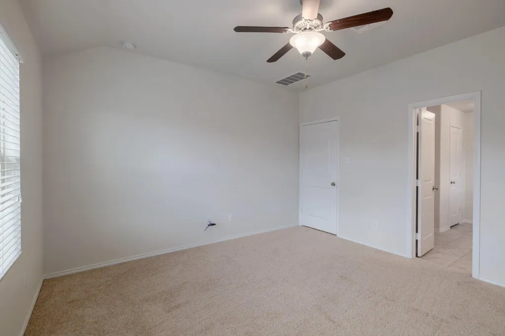 824 Tabernash Drive Leander TX 78641