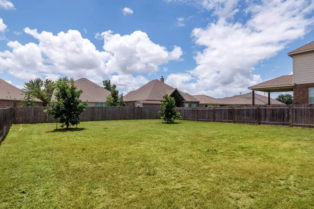 824 Tabernash Drive Leander TX 78641