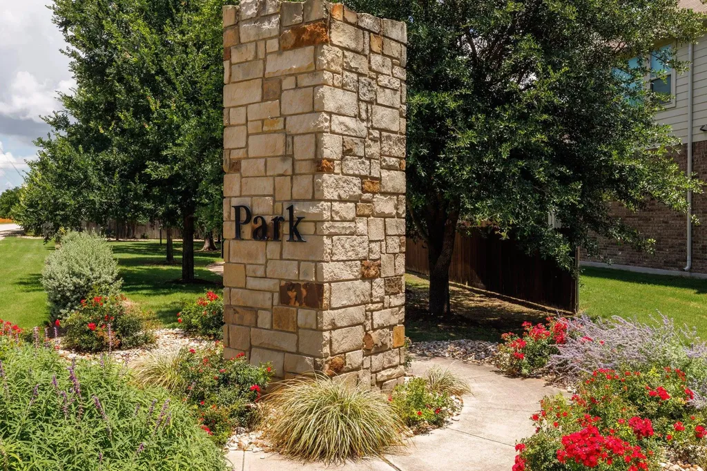 824 Tabernash Drive Leander TX 78641