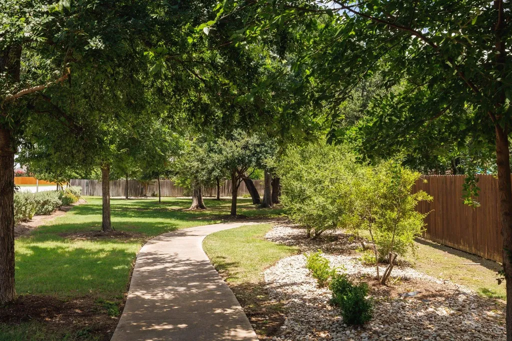 824 Tabernash Drive Leander TX 78641