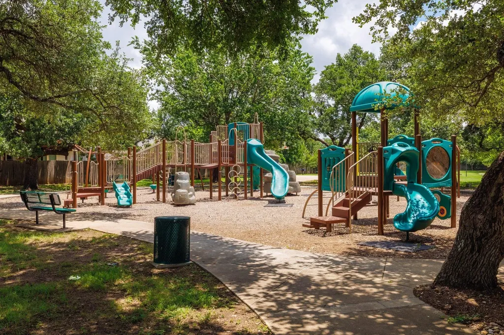 824 Tabernash Drive Leander TX 78641