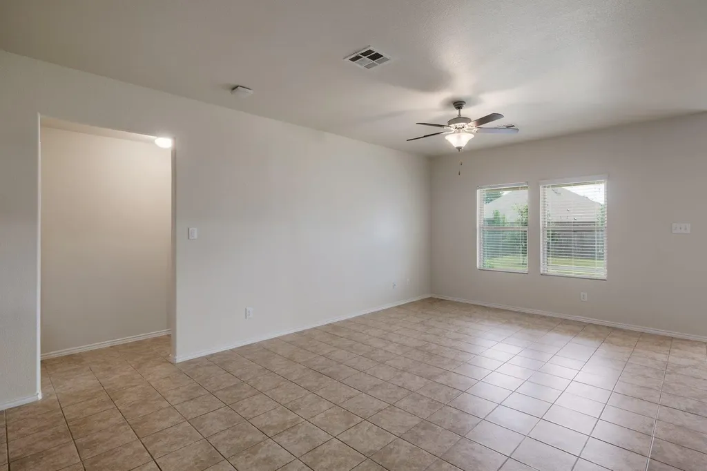824 Tabernash Drive Leander TX 78641
