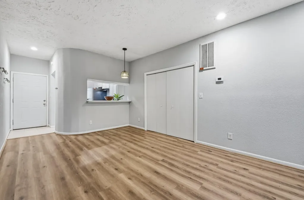 1013 Chestnut Street San Marcos TX 78666