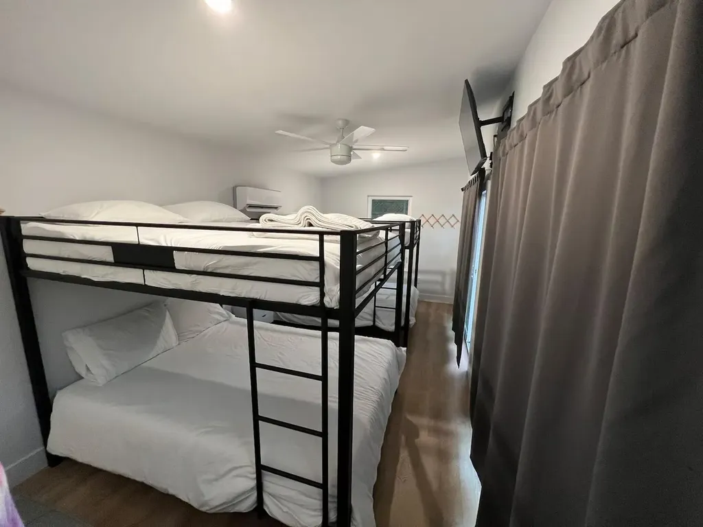 5919 Idlewood Cove Austin TX 78745