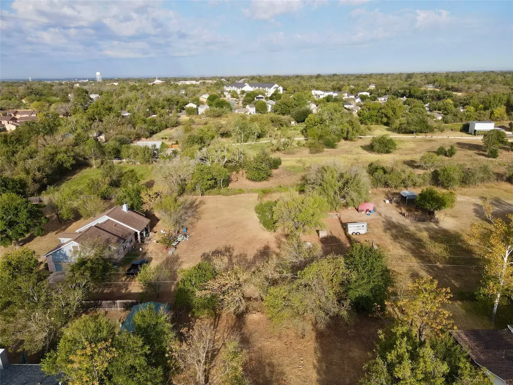 112 Plum Drive Elgin TX 78621