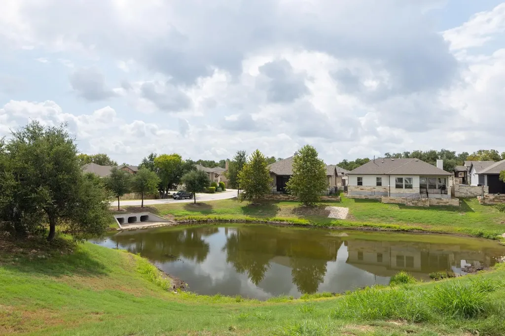 925 Indian Hawthorne Drive Georgetown TX 78628
