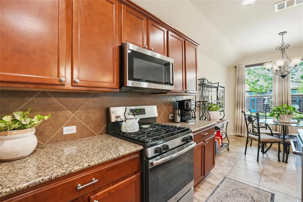 4134 Kingsley Avenue Round Rock TX 78681