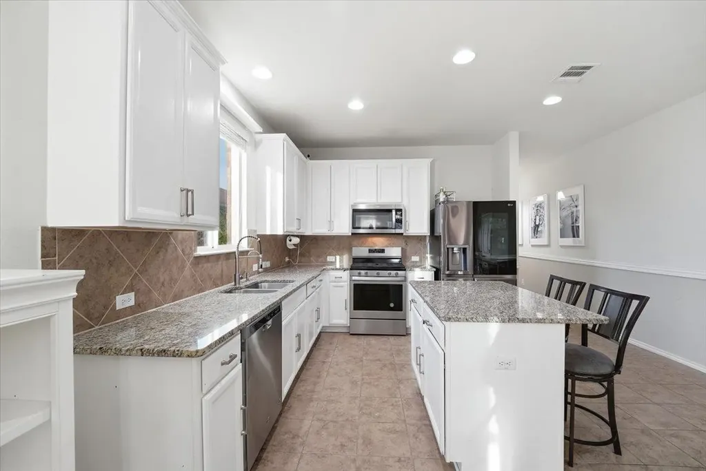 244 Martha Drive Buda TX 78610