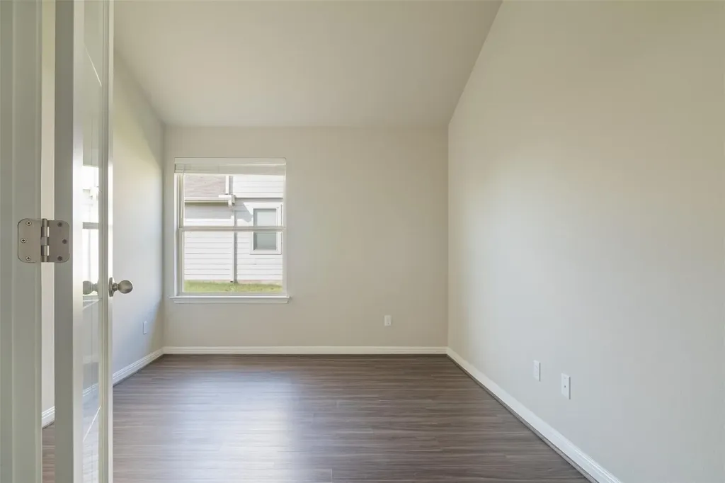117 Blooming Trail Kyle TX 78640