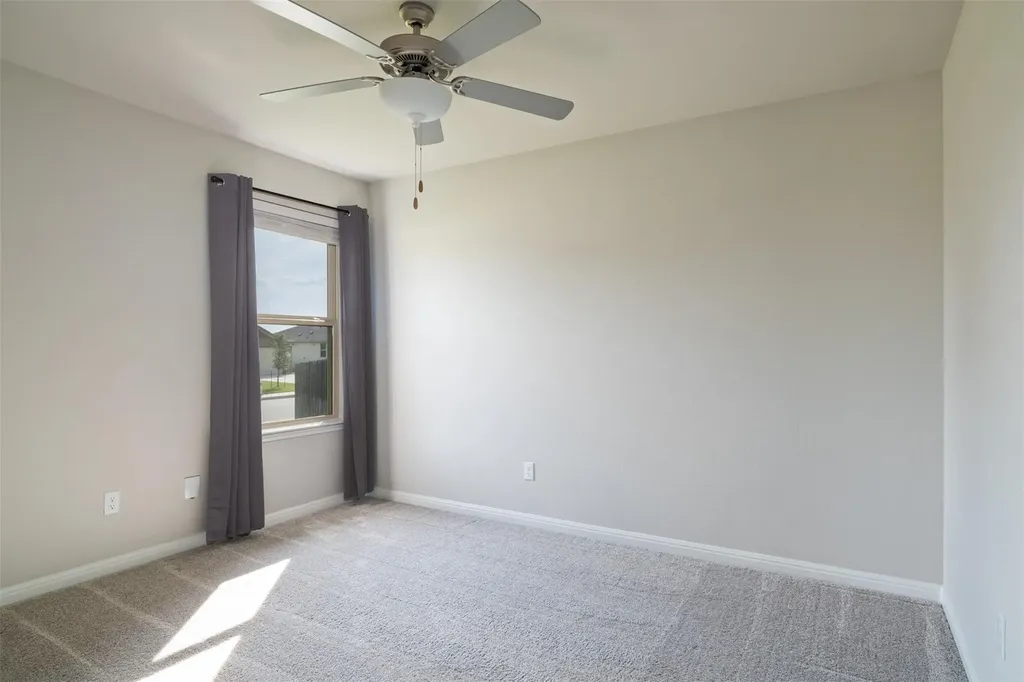 117 Blooming Trail Kyle TX 78640