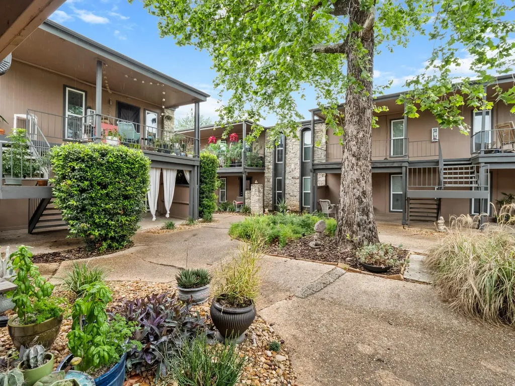5820 Berkman Drive Austin TX 78723