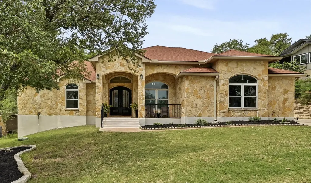 9402 Springwood Drive Austin TX 78750