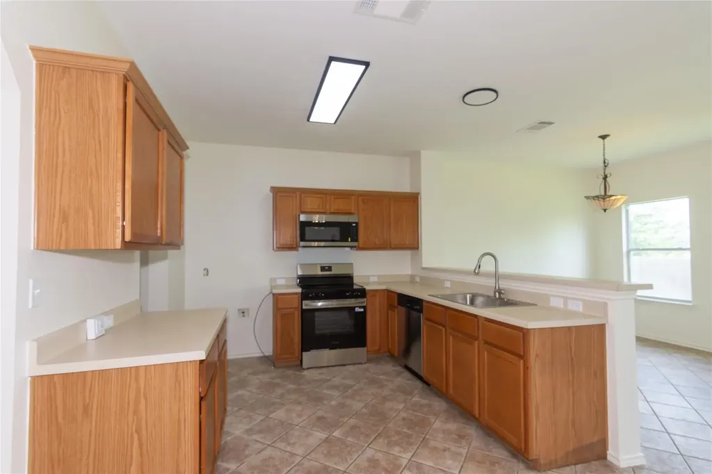 18209 Maxa Drive Manor TX 78653