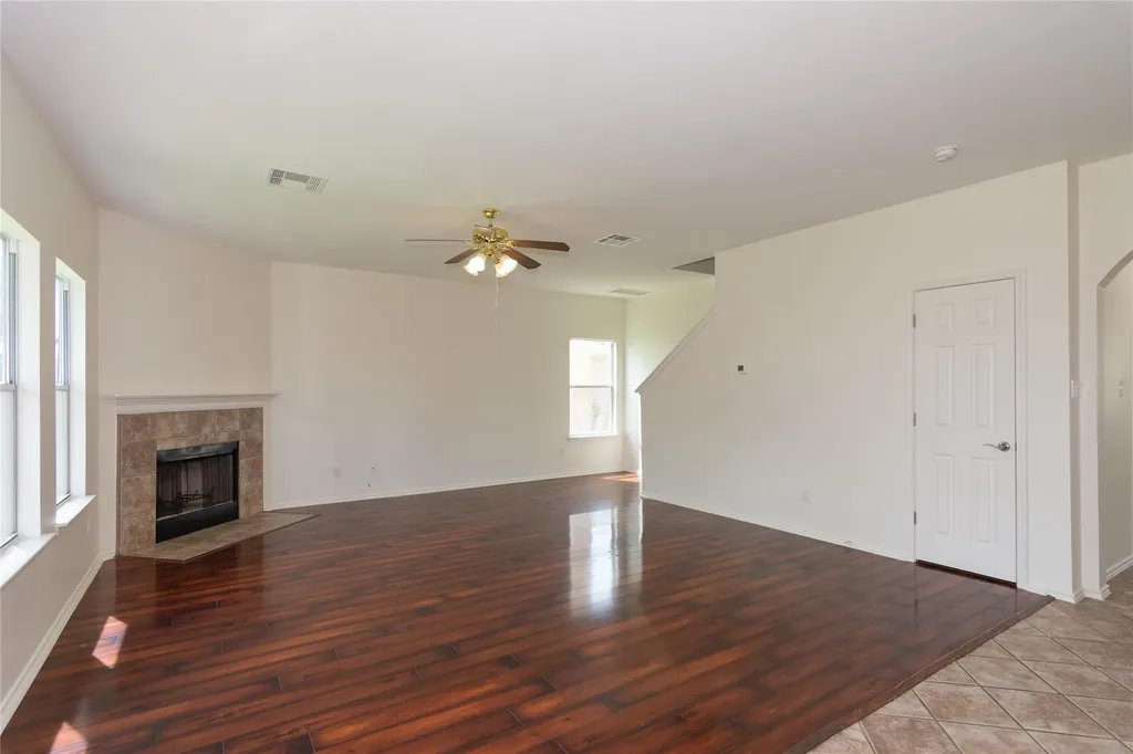 18209 Maxa Drive Manor TX 78653