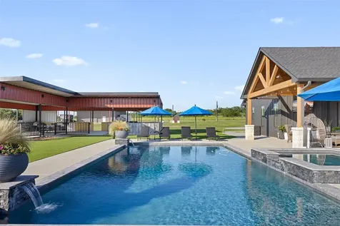 1981 County Road 202 Caldwell TX 77836