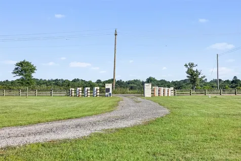 1981 County Road 202 Caldwell TX 77836