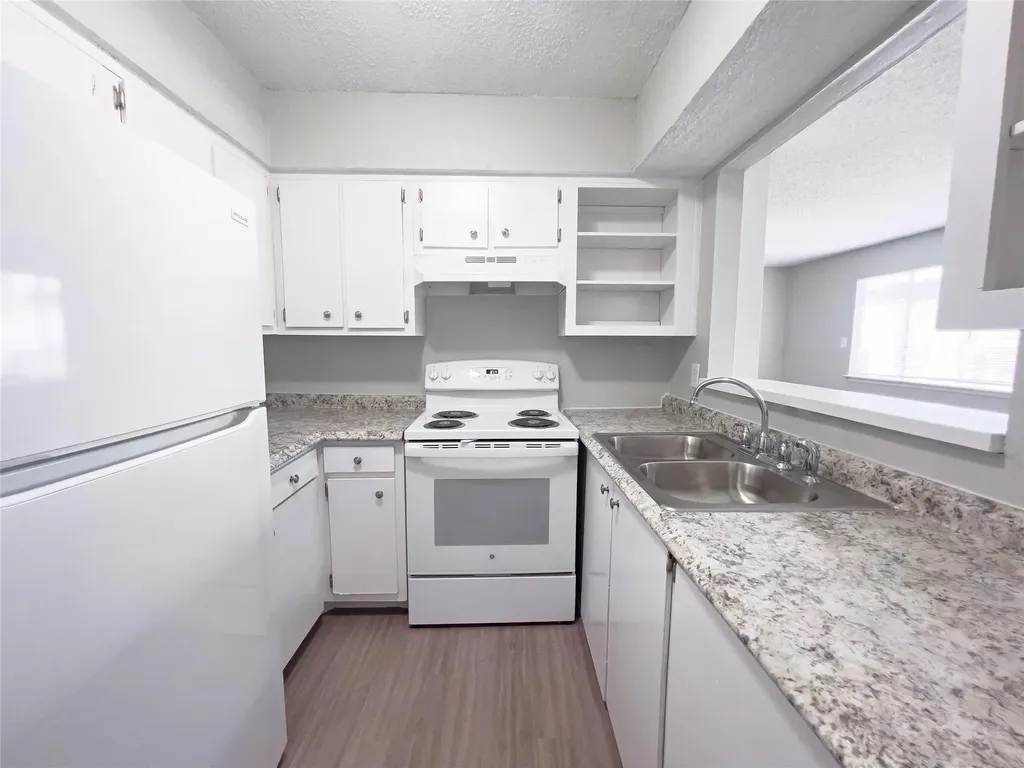 8907 Parkfield Drive Austin TX 78758