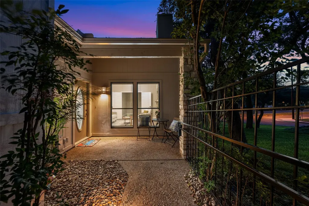 4119 Bayberry Drive Austin TX 78759
