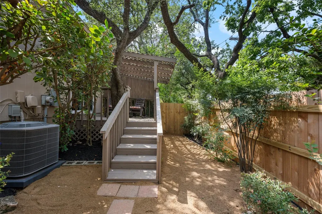 4119 Bayberry Drive Austin TX 78759