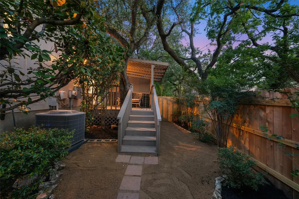 4119 Bayberry Drive Austin TX 78759