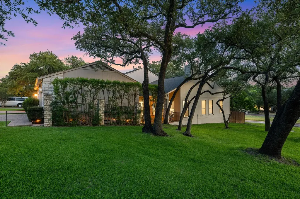 4119 Bayberry Drive Austin TX 78759