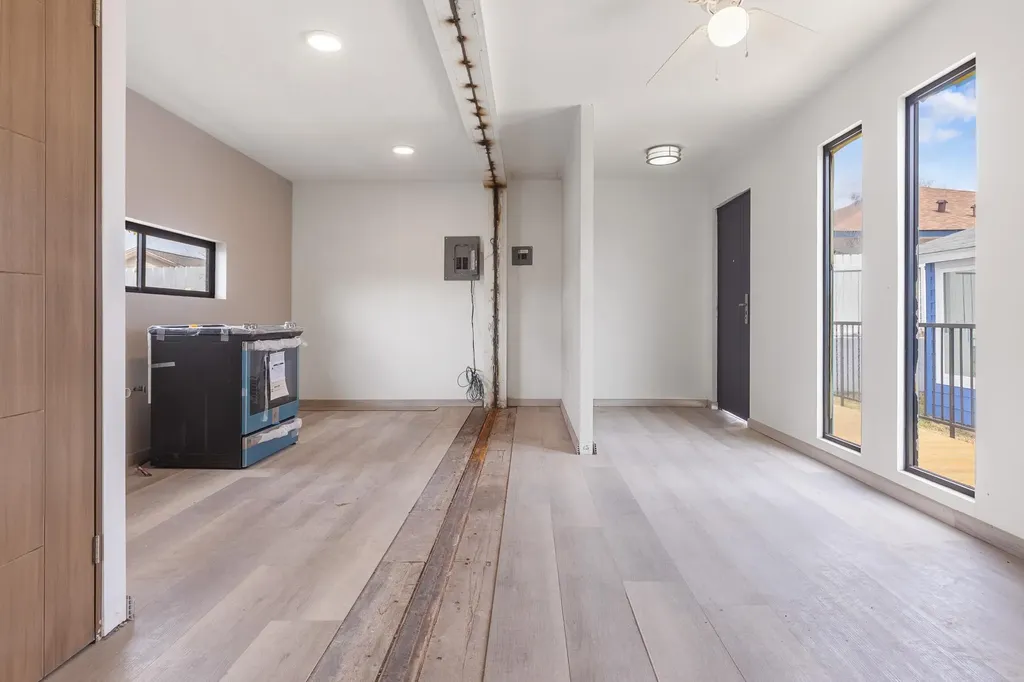 4806 Carsonhill Drive Austin TX 78723