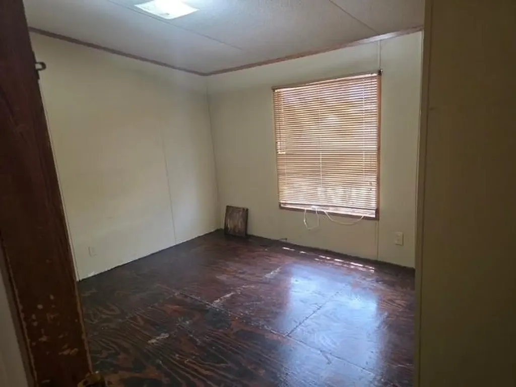 201 Aster Street Kingsland TX 78639