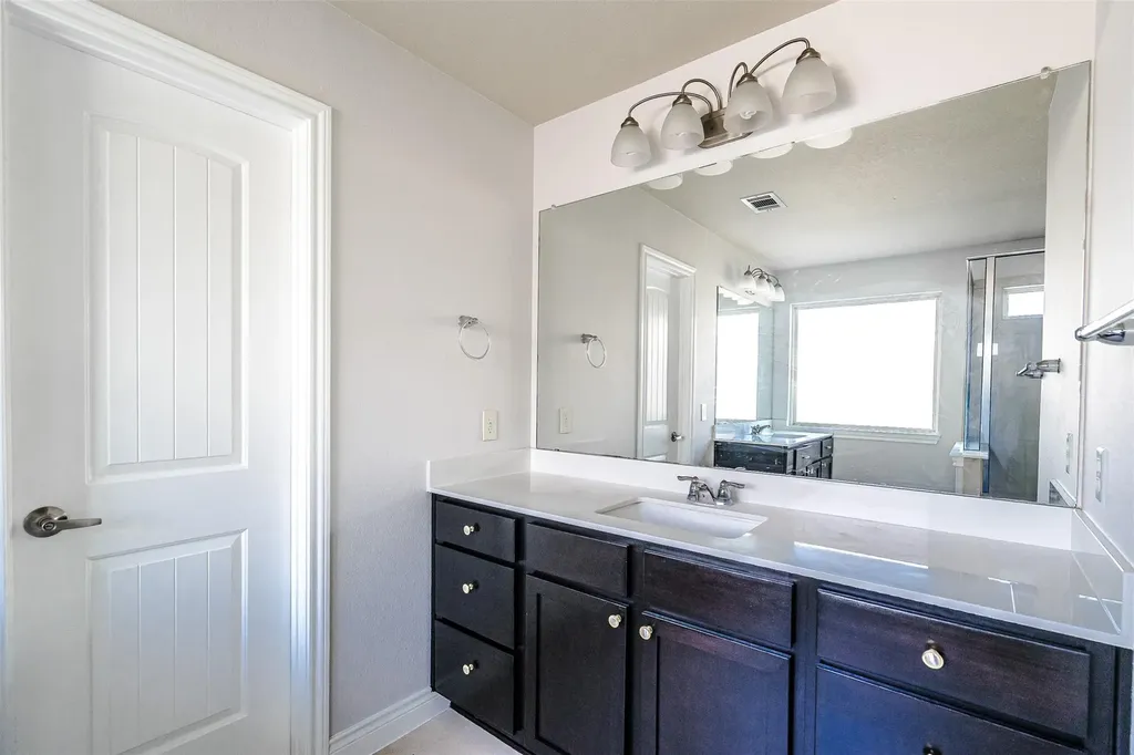3304 Mendips Lane Pflugerville TX 78660