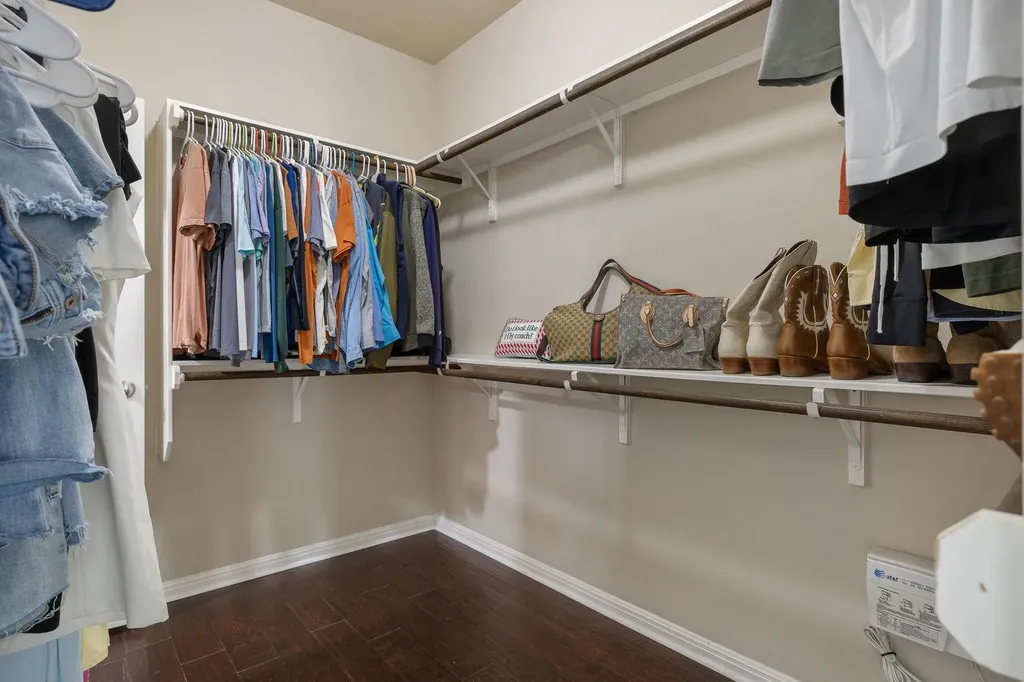 1143 Huntington Trail Round Rock TX 78664