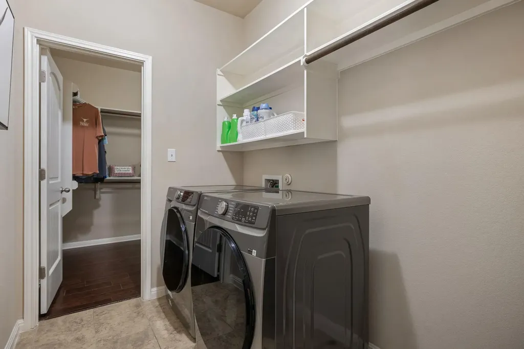 1143 Huntington Trail Round Rock TX 78664