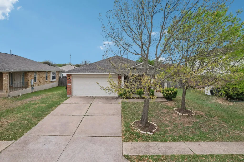 1115 Whitley Drive Leander TX 78641