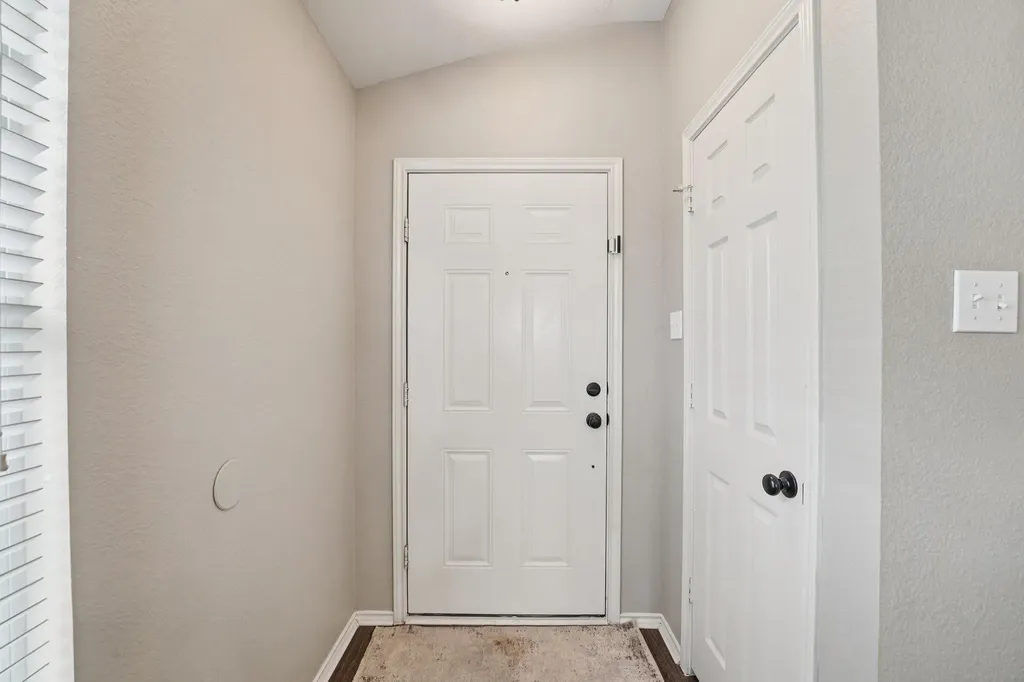 1115 Whitley Drive Leander TX 78641