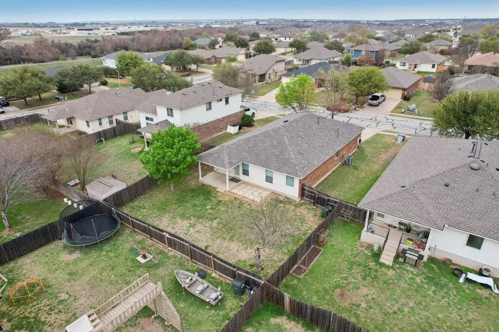 1115 Whitley Drive Leander TX 78641